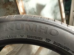 Vand anvelope noi de vara kumho